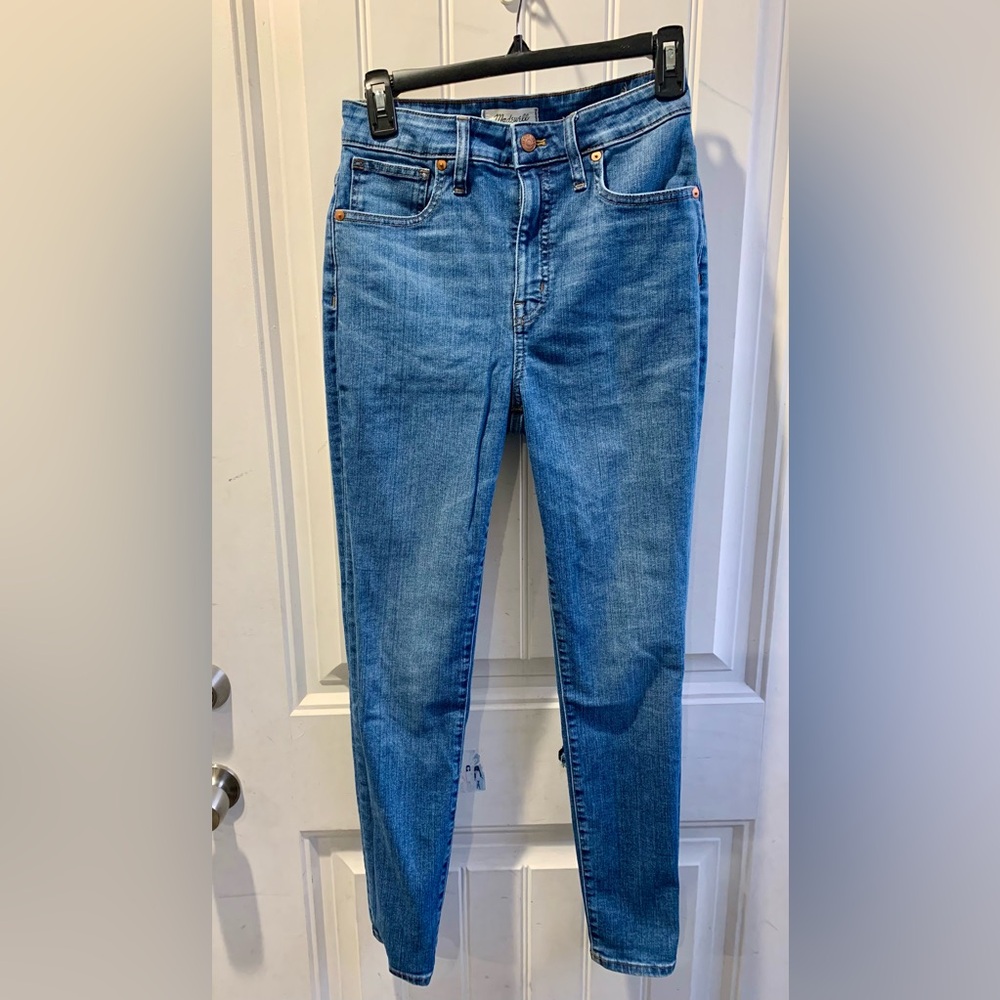 Madewell skinny jeans. Size 27T